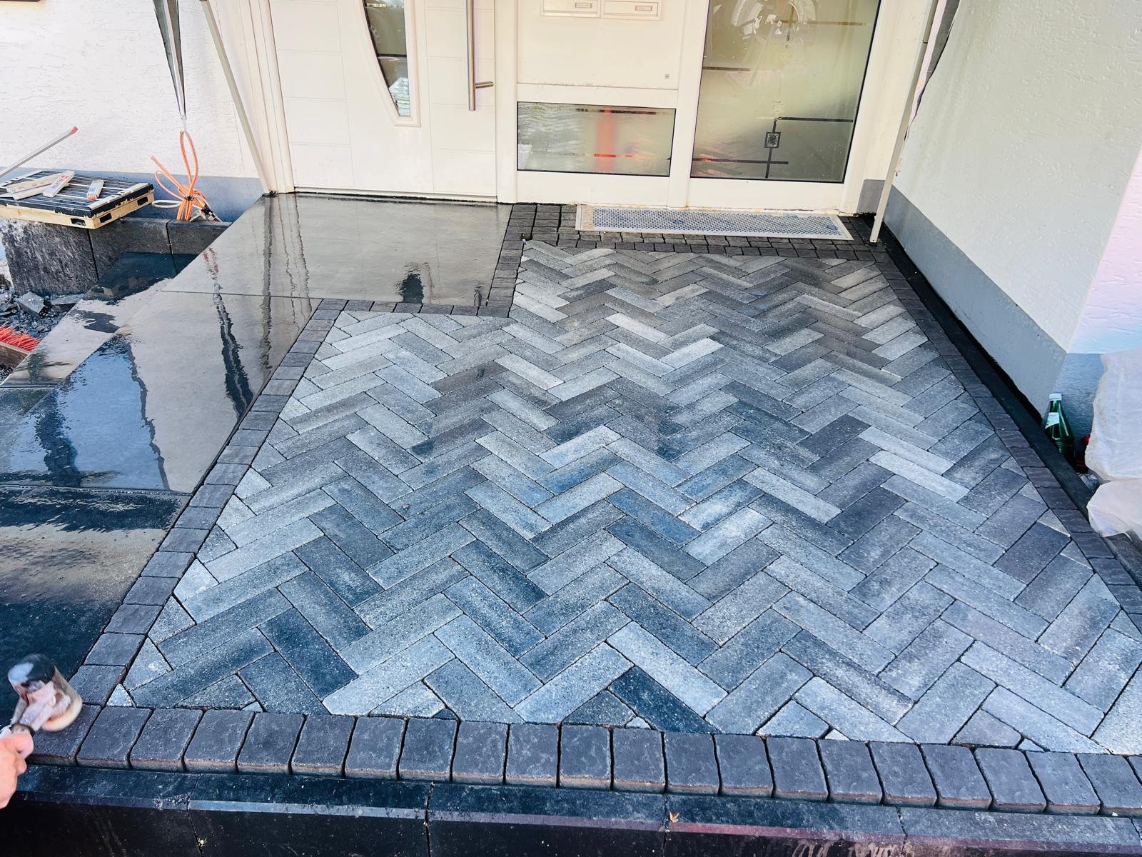 Kunstharzverfugung — dauerhaft feste Fugen ohne Unkraut Auszug